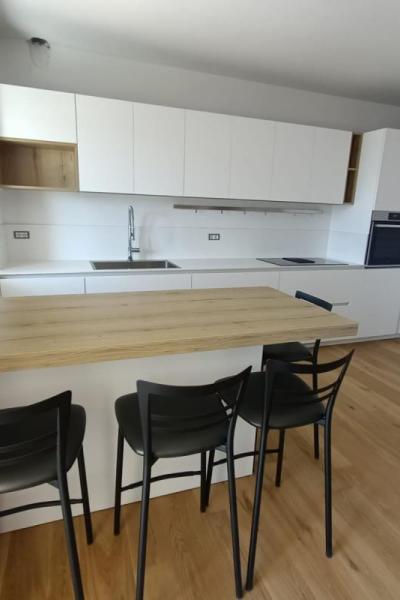 5a329e51 Ad14 4e9c 8378 5e8ce1caf821 X Thumb