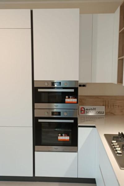 7749ec04 C632 4967 9cee 5edfaf04039e X Thumb